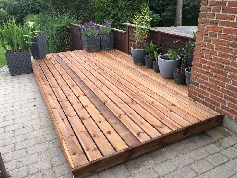 Platform Deck Installation in Stamford, CT